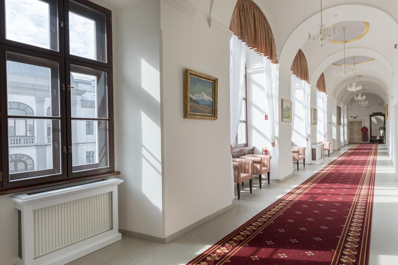 Hotel Gino Park Palace Povazska Bystrica Bagian luar foto